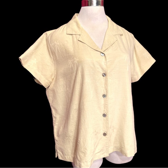 Silk Tropical Short Sleeve Blouse Top - Picture 13 of 13